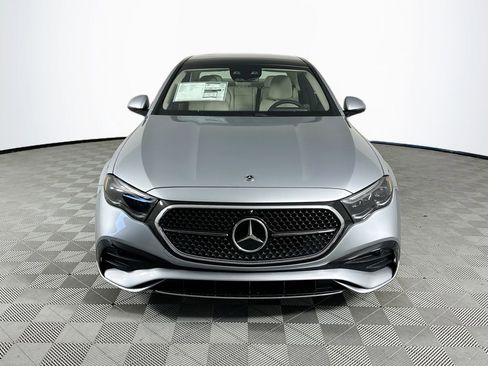 New 2026 Mercedes-Benz E 450 4MATIC Sedan image 2