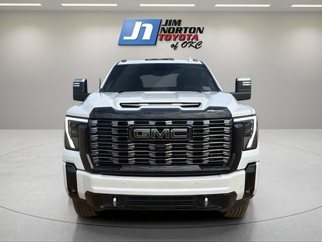 Used 2025 GMC Sierra 2500 Denali Ultimate w/ Max Trailering Package AWD/4WD image 2