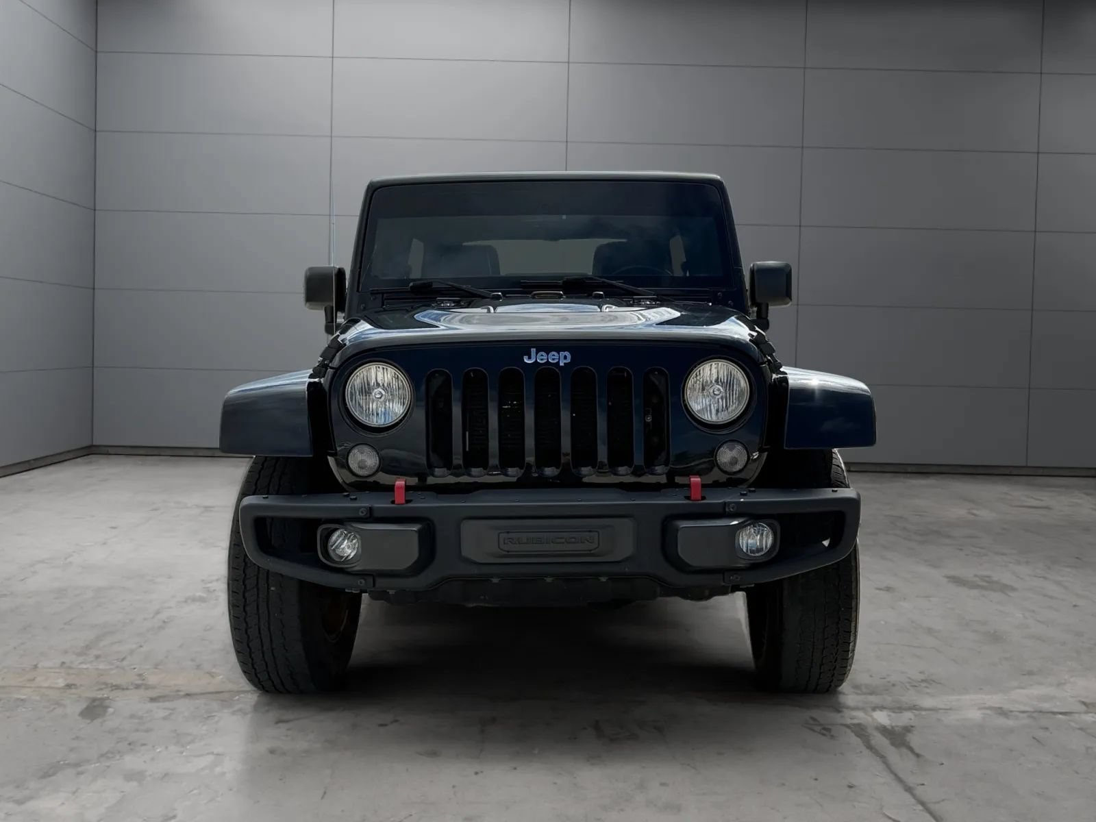 Used 2016 Jeep Wrangler Unlimited Rubicon AWD/4WD image 2