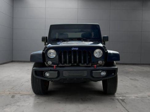 Used 2016 Jeep Wrangler Unlimited Rubicon AWD/4WD image 2