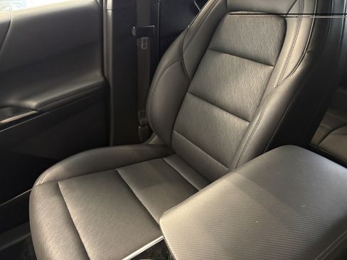 Used 2025 Chevrolet Equinox LT w/ Convenience Package II AWD/4WD image 19