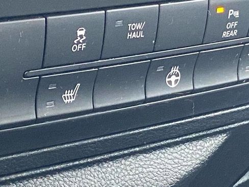 Used 2018 RAM 3500 Big Horn image 19