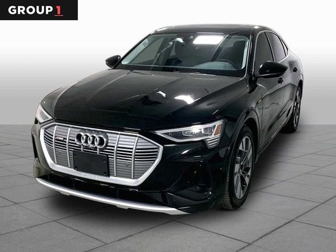 Used 2022 Audi e-tron Premium Plus AWD/4WD image 1
