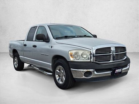 Used 2007 Dodge Ram 1500 Truck ST w/ SXT Group image 3