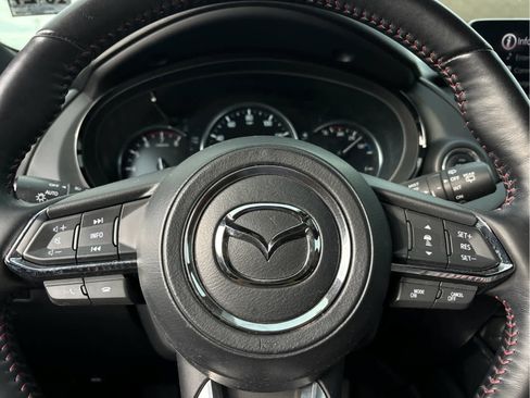 Used 2023 MAZDA CX-9 Carbon Edition image 12