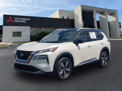 Used 2023 Nissan Rogue SL