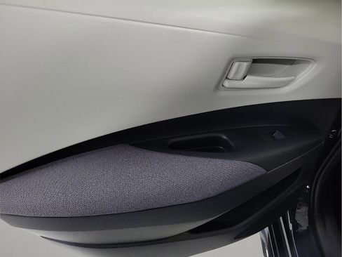 Certified 2024 Toyota Corolla LE image 10