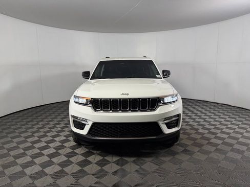 Certified 2023 Jeep Grand Cherokee Limited w/ Trailer Tow Prep Group (B) RWD image 10