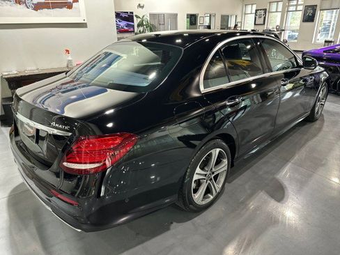 Used 2018 Mercedes-Benz E 300 4MATIC image 26