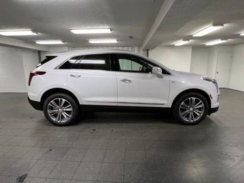 New 2025 Cadillac XT5 Premium Luxury w/ LPO, Floor Liner Package image 6