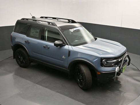 New 2026 Ford Bronco Sport Outer Banks w/ Sasquatch Outer Banks Package AWD/4WD image 42