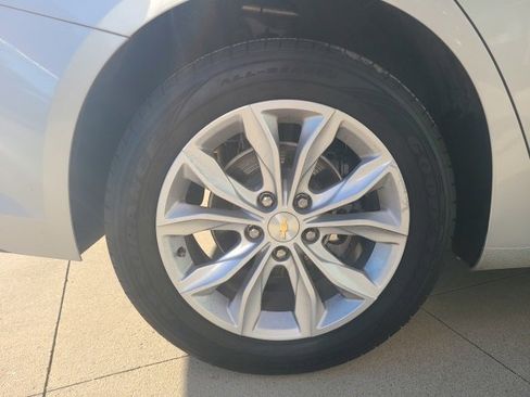 Used 2022 Chevrolet Malibu LT image 10