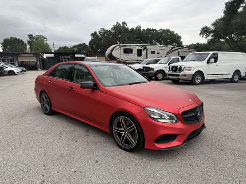 Used 2014 Mercedes-Benz E 350 Sedan image 1
