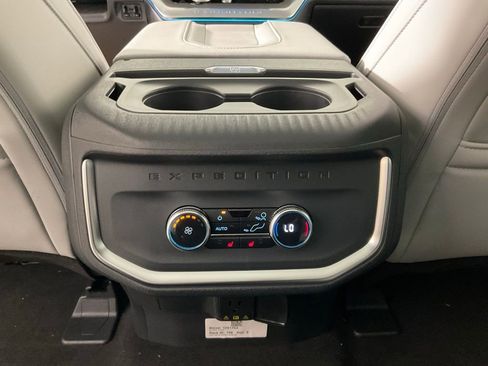New 2026 Ford Expedition Max Platinum AWD/4WD image 17