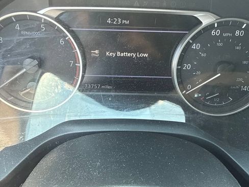 Used 2023 Nissan Rogue S AWD/4WD image 2