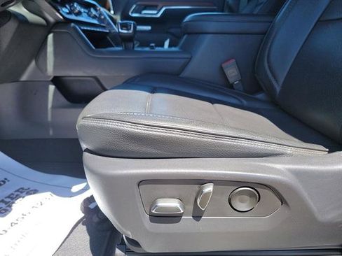 Used 2023 GMC Sierra 1500 Denali w/ Technology Package AWD/4WD image 12
