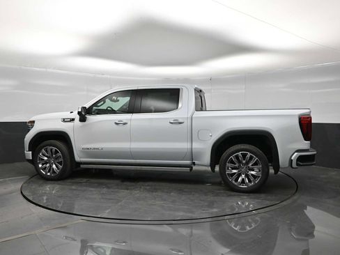 New 2026 GMC Sierra 1500 Denali w/ Denali Reserve Package AWD/4WD image 5