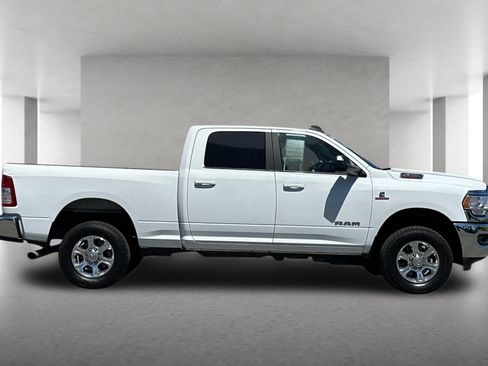 Used 2021 RAM 2500 Big Horn w/ Level 1 Equipment Group AWD/4WD image 3
