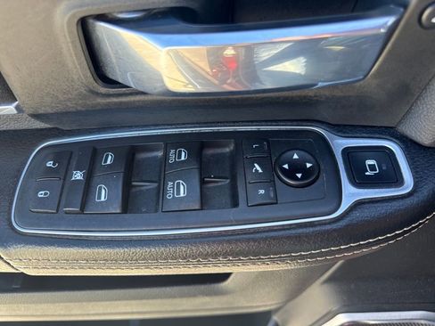 Used 2020 RAM 2500 Laramie image 19