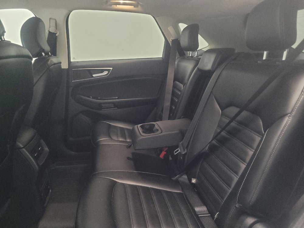 Used 2019 Ford Edge SEL w/ Equipment Group 201A AWD/4WD image 18