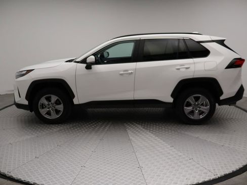 Certified 2025 Toyota RAV4 XLE FWD image 12