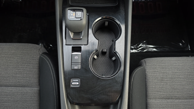 Used 2023 Nissan Rogue SV FWD image 36