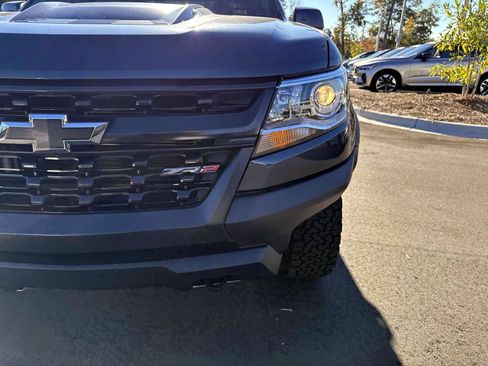 Used 2019 Chevrolet Colorado ZR2 image 10