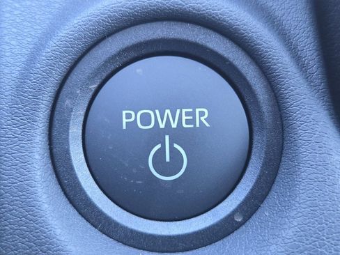 New 2026 Toyota bZ XLE Plus image 31