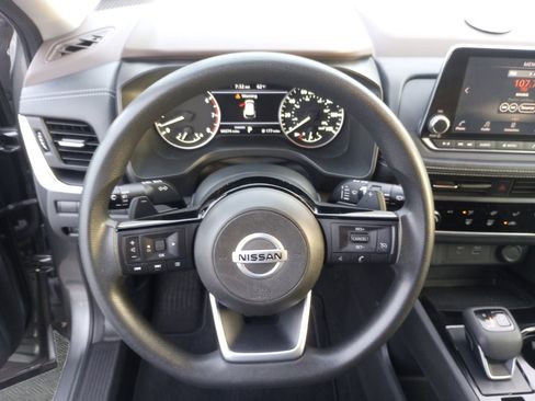 Used 2021 Nissan Rogue S image 12