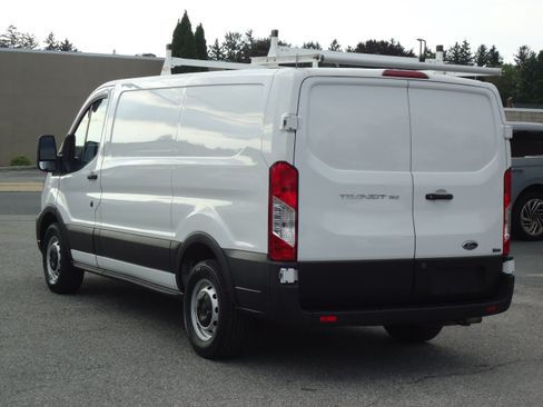 Used 2024 Ford Transit 150 Low Roof RWD image 5