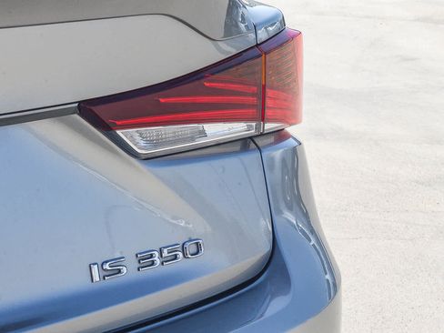 Used 2017 Lexus IS 350 F Sport w/ F Sport Package RWD image 12