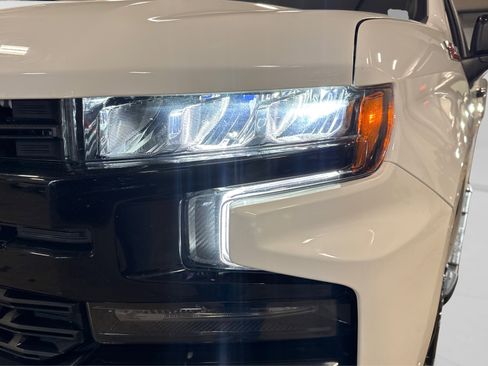 Used 2021 Chevrolet Silverado 1500 LT Trail Boss w/ Bed Protection Package image 13