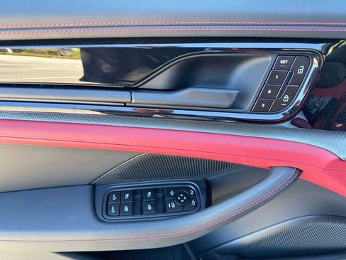 Certified 2026 Porsche Panamera 4 AWD/4WD image 8