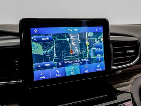 Used 2021 Ford Explorer Limited w/ Equipment Group 301A RWD image 24