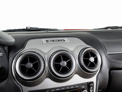 Used 2007 Ferrari F430 Spider image 23