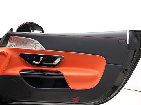 Used 2022 Mercedes-Benz SL 55 AMG 4MATIC w/ AMG Night Package image 53