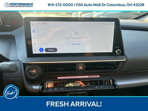 Used 2023 Toyota Prius AWD image 20