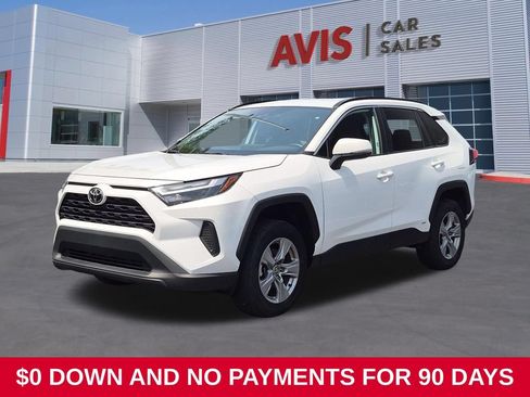 Used 2025 Toyota RAV4 XLE AWD/4WD image 1