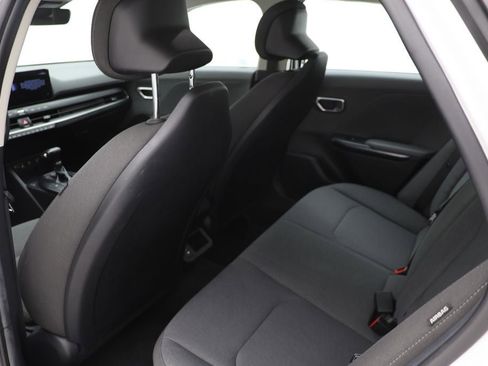 Used 2025 Kia K4 FWD image 10