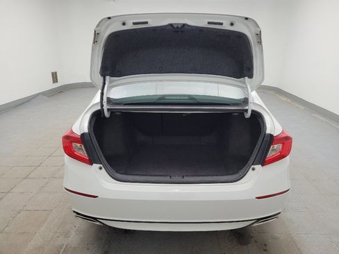 Used 2020 Honda Accord Sport image 29