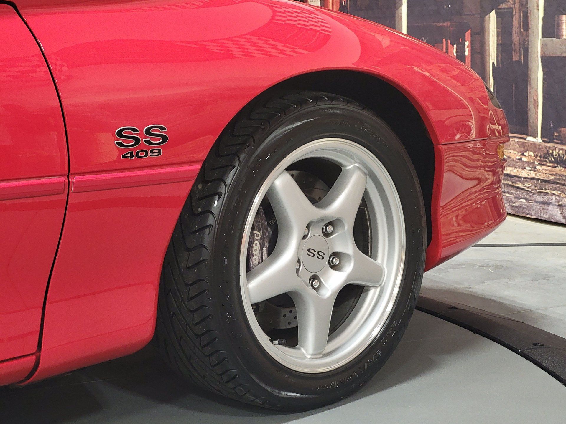 Used 1996 Chevrolet Camaro Z28 RWD image 6