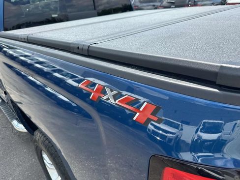 Used 2018 Chevrolet Silverado 1500 LT w/ All Star Edition AWD/4WD image 12