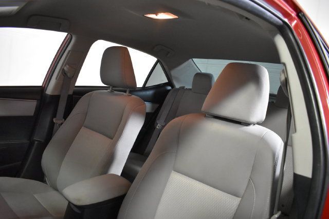 Used 2014 Toyota Corolla LE FWD image 10