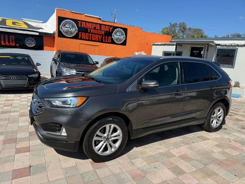 Used 2019 Ford Edge SEL FWD image 3