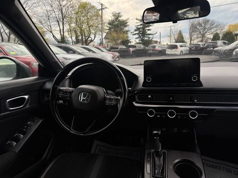 Used 2023 Honda Civic Sport image 16