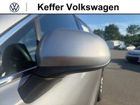 Used 2023 Hyundai Santa Fe SE AWD/4WD image 10