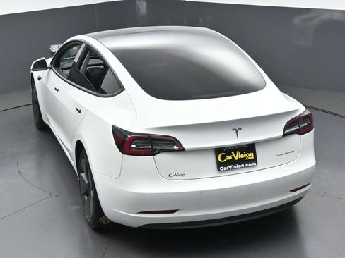 Used 2022 Tesla Model 3 Long Range AWD/4WD image 2