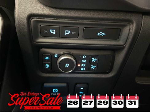 Used 2022 Ford F150 Platinum image 49