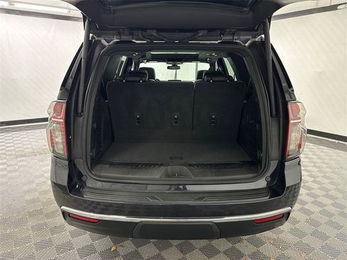 Used 2022 Chevrolet Tahoe LT w/ LT Signature Plus Package image 20