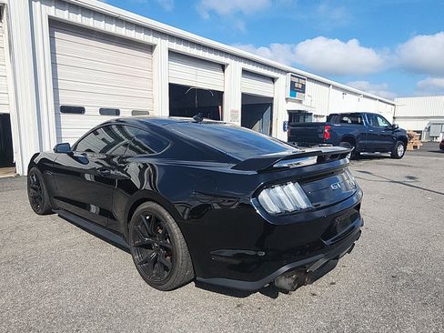 Used 2022 Ford Mustang GT Premium w/ Equipment Group 401A RWD image 3